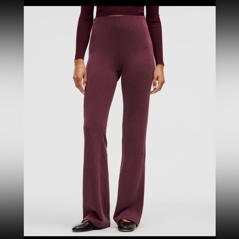 lululemon Ribbed Softstreme Flared Pant Regular in Garnet